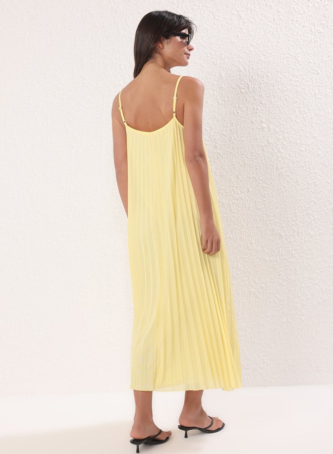 trendyol Light Yellow Straight Slit Tulle Dress A-Line Knitted - Image 4