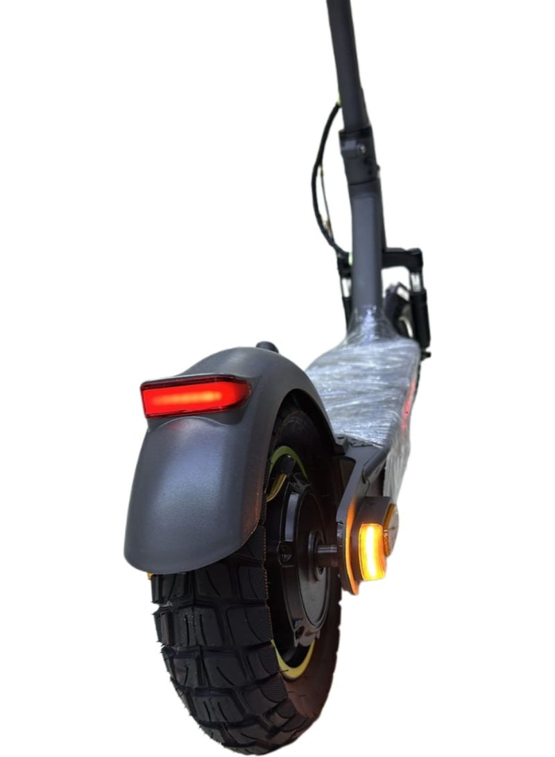 فيرا سكوتر كهربائي ٣٦ فولت مع نظام تعليق، فرامل قرصية، ومؤشرات LED - EcoScoot Pro - Image 2