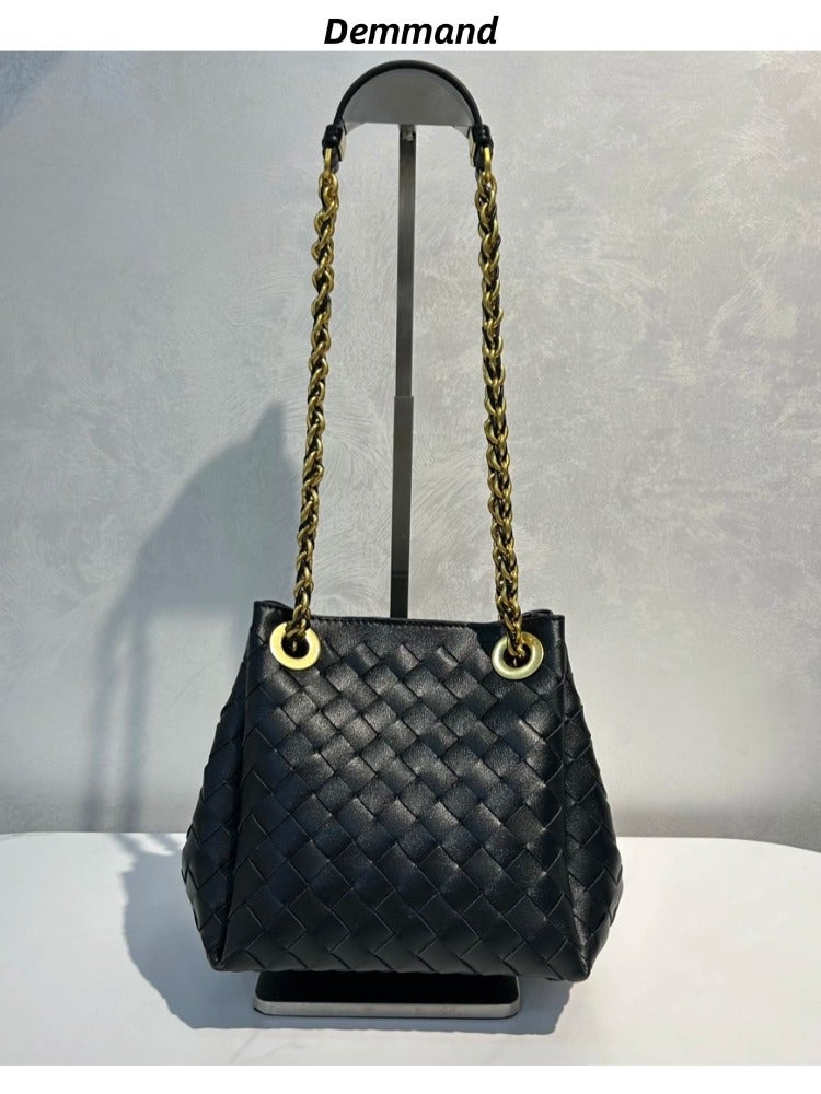 Ladies Chain Parachute Bag Handmade Leather Woven Bag All-Match Commuter Shoulder Crossbody Bag Trendy - Image 3