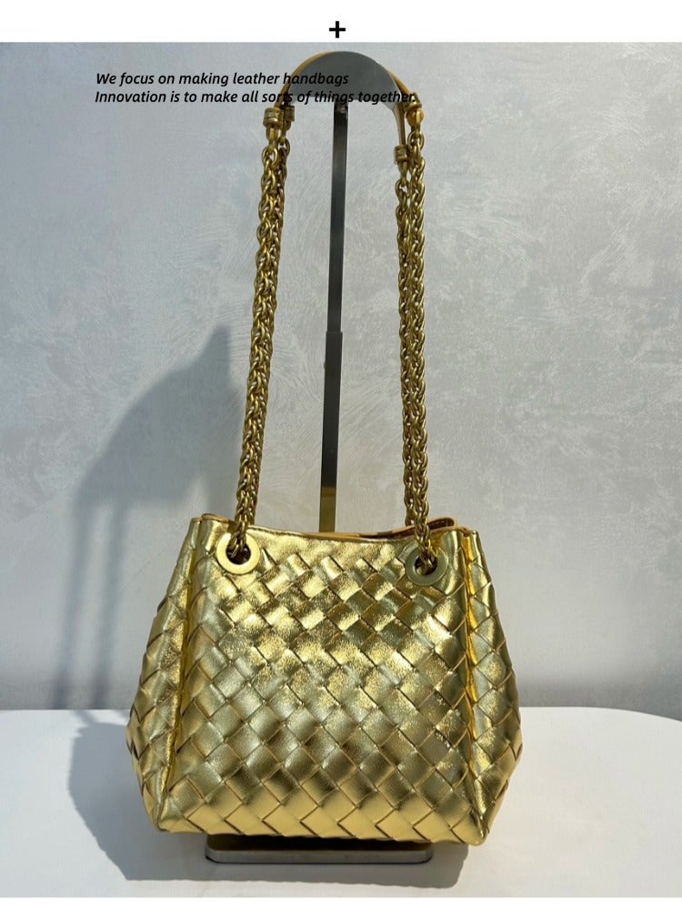 Ladies Chain Parachute Bag Handmade Leather Woven Bag All-Match Commuter Shoulder Crossbody Bag Trendy - Image 4