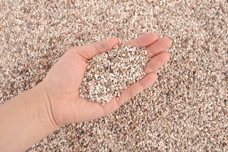 LANDEN Betanu Aquascape Sand for Aquarium Landscape 2L(7lbs), Aquarium Natural Cosmetic Gravel, Gravel for Indoor Plants, Fish Tank Decorative Sand, Light Colored Gravel, 2-3mm - Image 2