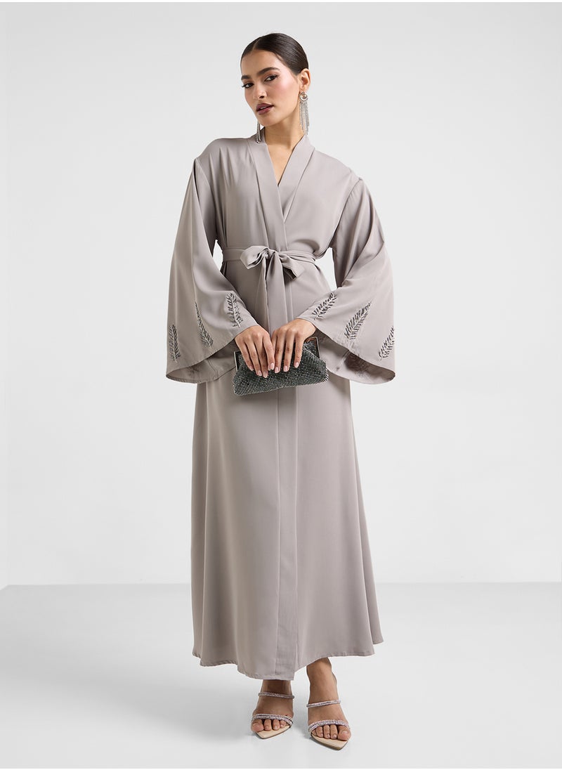 Khizana Abaya With Embroidered Sleeves  - Image 4