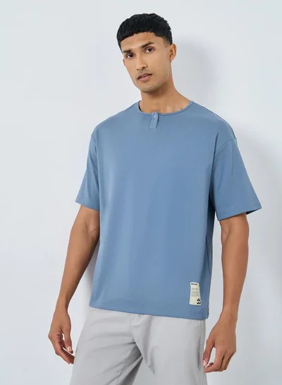 Styli Oversized Heavy Stretch Henley Neck T-Shirt