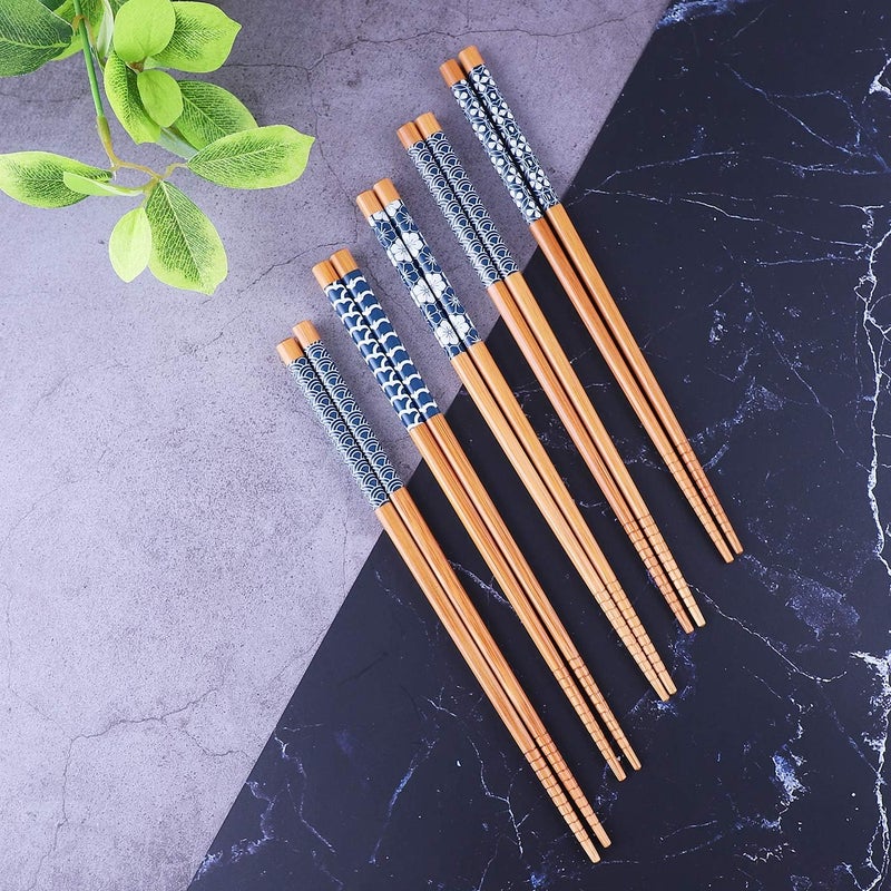 Antner 5 Pairs Natural Bamboo Chopsticks Reusable Classic Japanese Style Chop Sticks Gift Sets, Dishwasher Safe, 8.8 Inch/22.5cm - Image 5