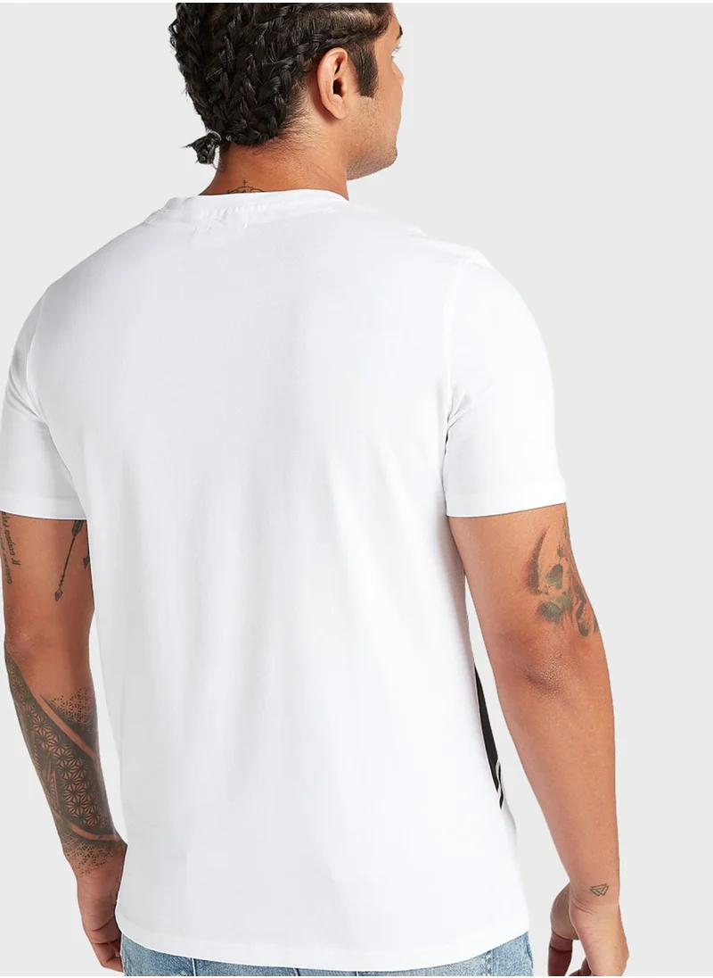 اس بي كاركترز Mickey Mouse Crew Neck T-Shirt