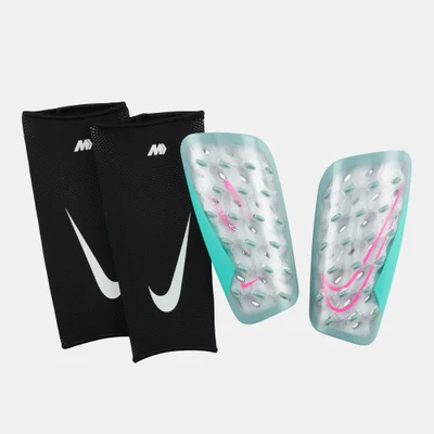 Nike Mercurial FlyLite SuperLock Football Shin Guards