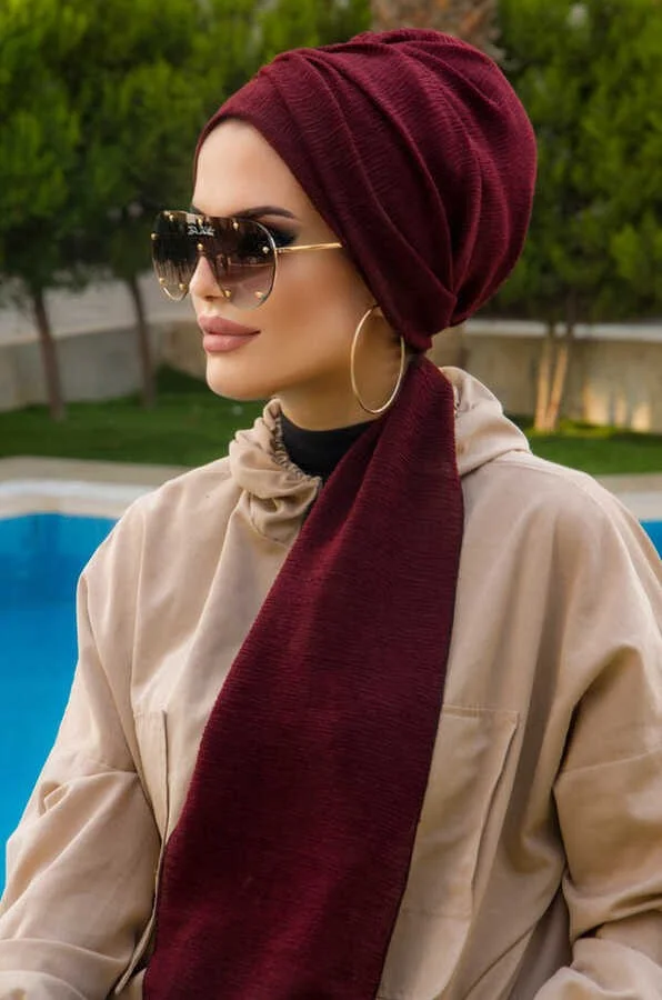عيشة تستور Aisha Hijab Claret Red Buckle Detailed Scarf Bonnet