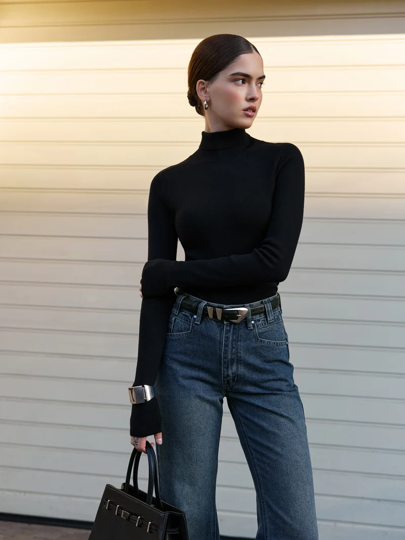 Lichi  Flared mid-rise jeans for Women | Best Price UAE