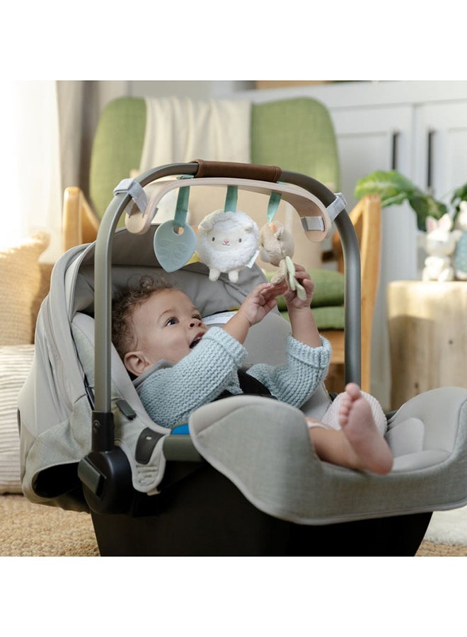 ingenuity Soothing Essentials Wood Carrier Toy Bar, Montesorri-Inspired, 3 Removable Toys, 0 - 12 Months - Image 3