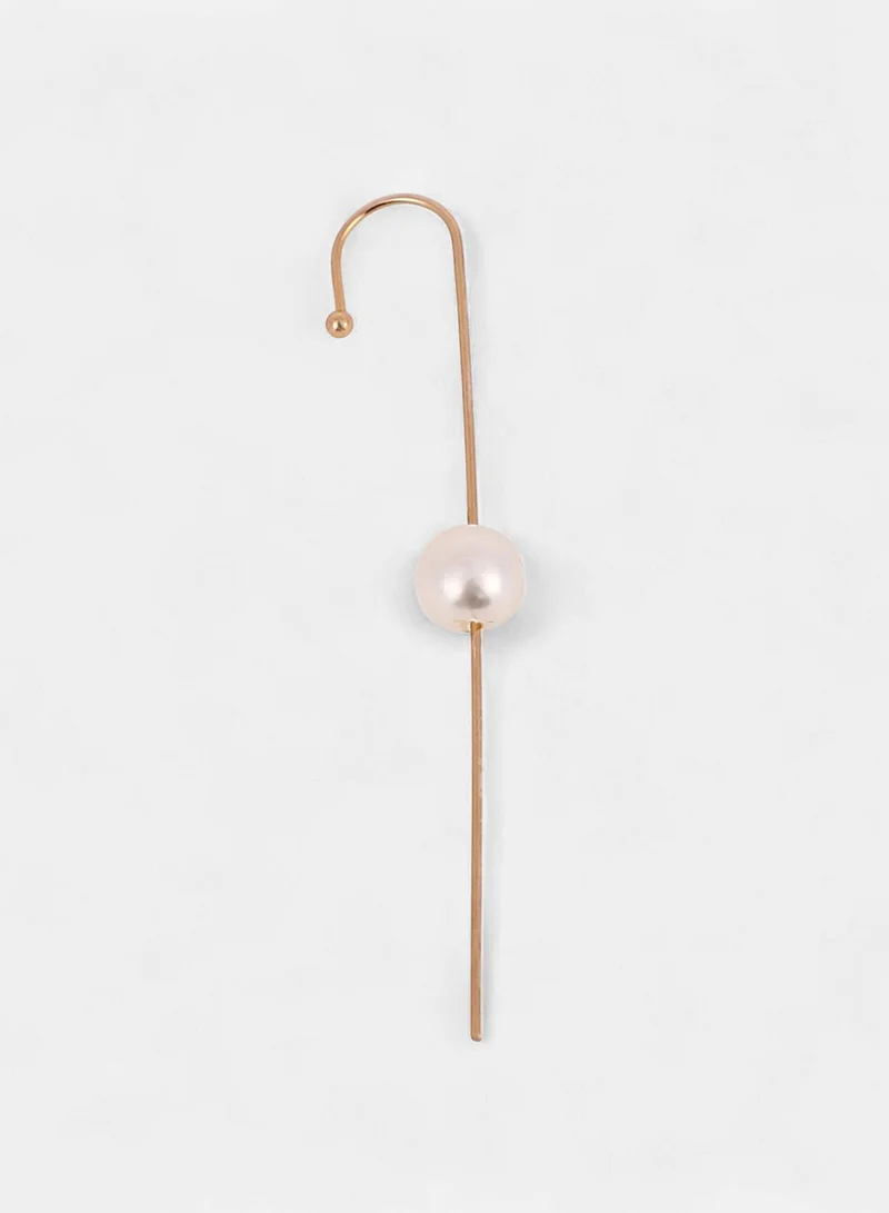 Sohi  Women The Snowball-Pin Cuff Earring | California  Colour | One-Size | Artificial Pearl Alloy Material | Push Back Closure | Earrings For Casual & Evening Wear for Women | Best Price UAE