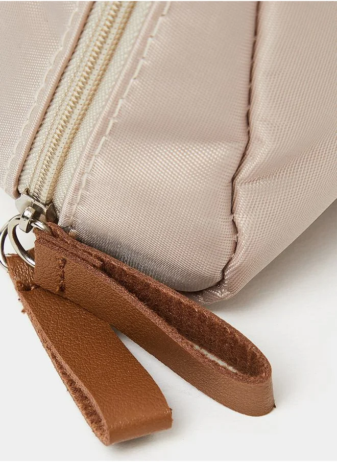 Styli Solid Washbag With Zip Closure
