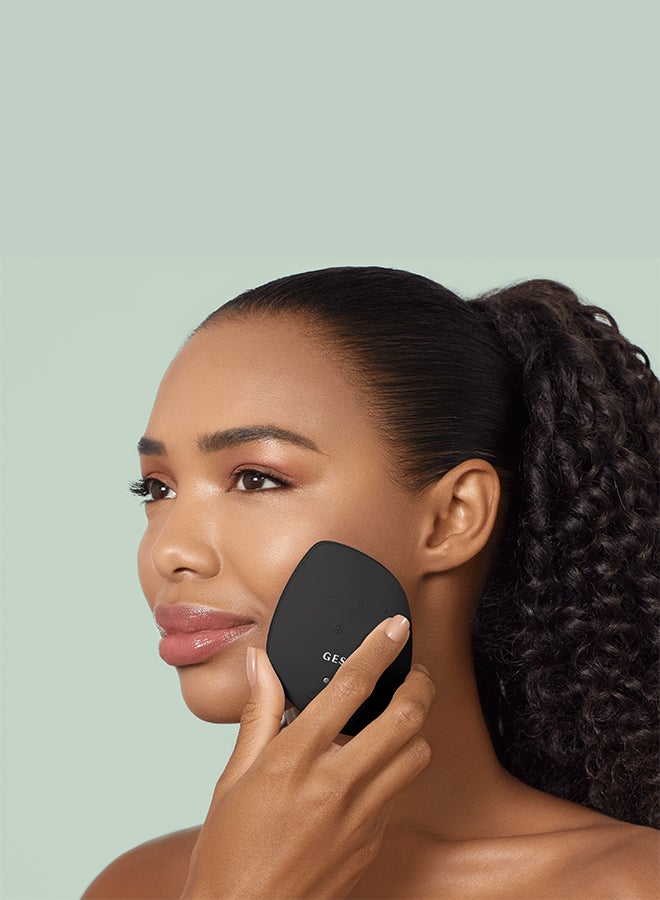 GESKE SmartAppGuided Sonic Warm & Cool Mask | 9 in 1 | Beauty LED Face Mask | Facial Glow | Full Spectrum LED Light | Best Face Massager | Vibrating Mask | Warm and Cold Skincare - Grey - Image 3
