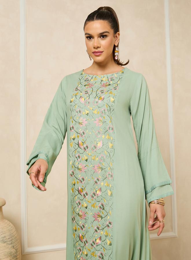 ستايلي جلابية بأكمام الجرس المطرزة والطبقات - Image 3