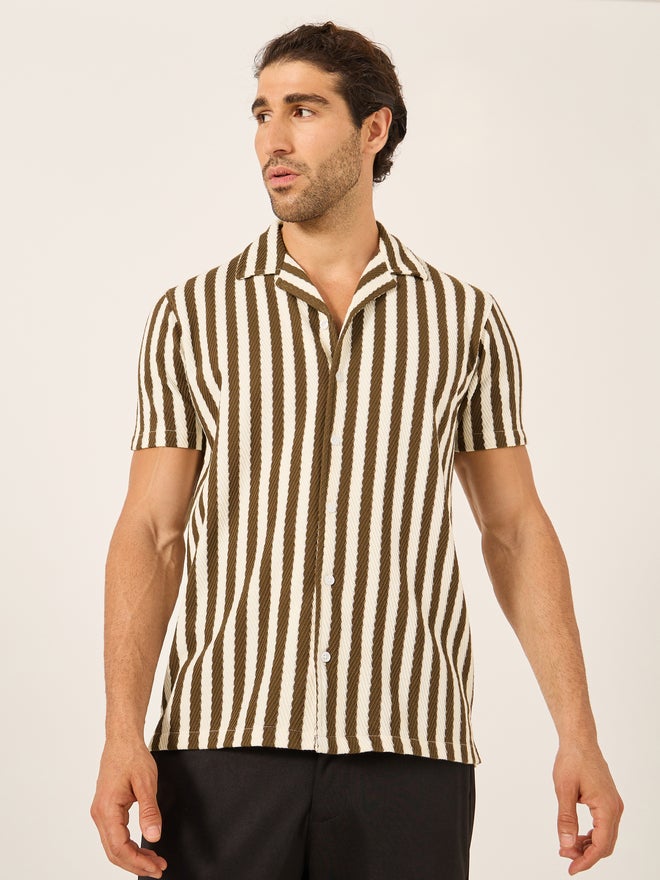 فورت كولينز قميص رجالي بأكمام قصيرة مخطط من فورت كولينز - Image 1