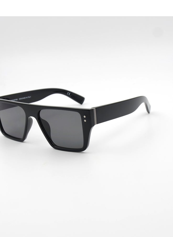 MADEYES نظارات شمسية للرجال حماية من الأشعة فوق البنفسجية EE24P244-1 - سوداء - Image 2