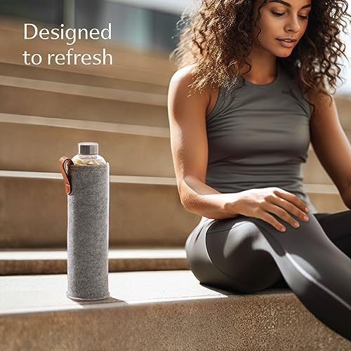 Cosumy Glass Water Bottle 25oz with Felt Sleeve - Borosilicate Glass - Leakproof Lid - BPA Free - Ideal for Work, Travel & Gym (Classic Gray) - Image 4