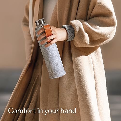 Cosumy Glass Water Bottle 25oz with Felt Sleeve - Borosilicate Glass - Leakproof Lid - BPA Free - Ideal for Work, Travel & Gym (Classic Gray) - Image 2