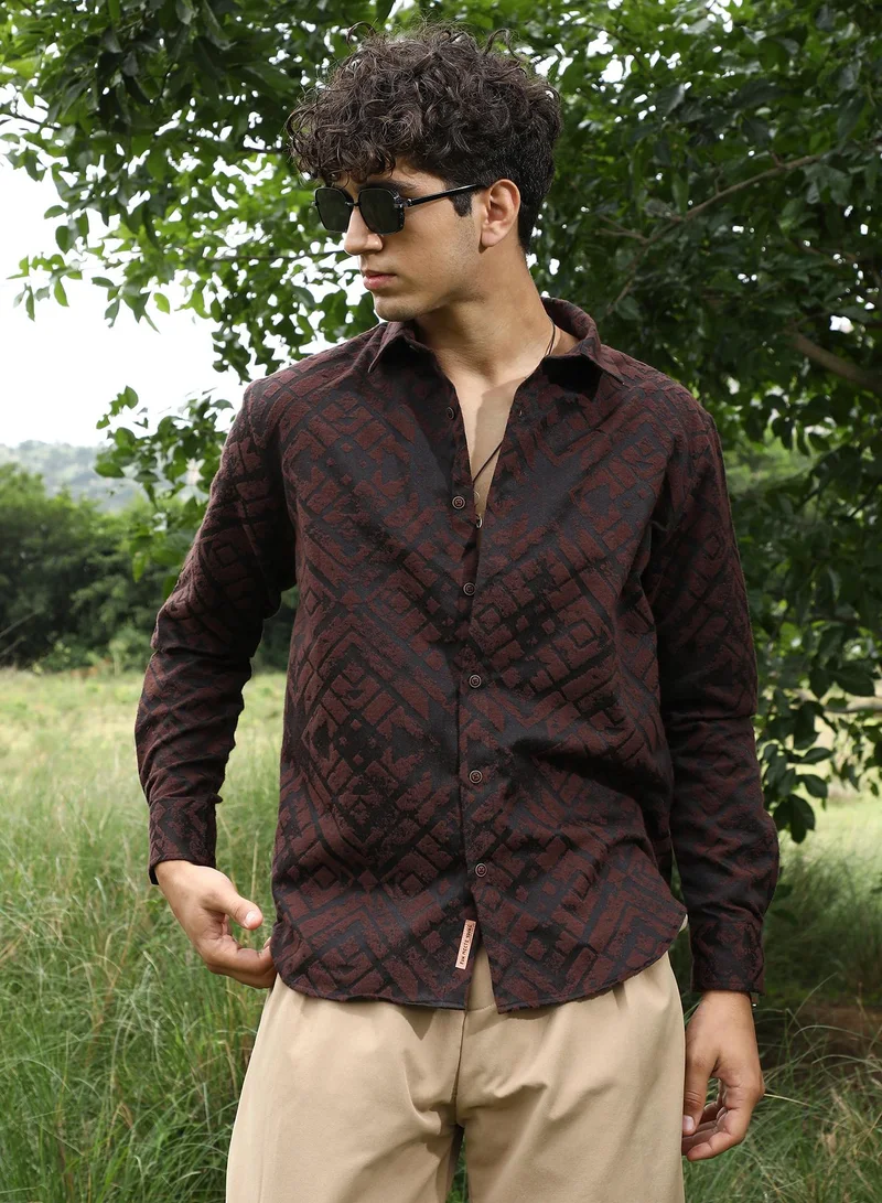 كامبوس سوترا Campus Sutra Men's Coffee Brown Faded-Cubic Jacquard Shirt | Spread Collar , Long Sleeve Cuffed Sleeves , Button Closure | Geometric Jacquard | Cotton-Blend Shirt For Casual Wear
