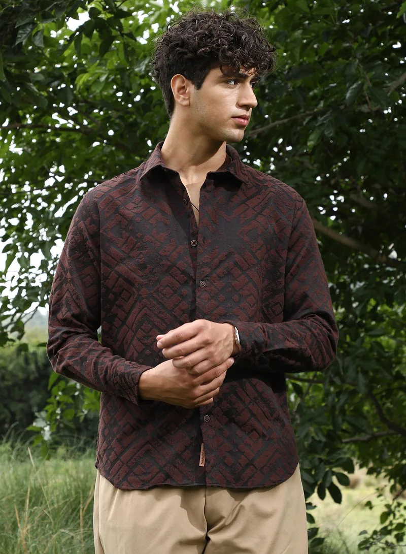 كامبوس سوترا Campus Sutra Men's Coffee Brown Faded-Cubic Jacquard Shirt | Spread Collar , Long Sleeve Cuffed Sleeves , Button Closure | Geometric Jacquard | Cotton-Blend Shirt For Casual Wear