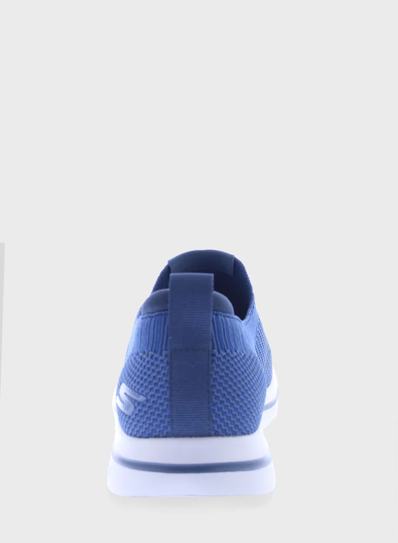 SKECHERS Go Walk 5