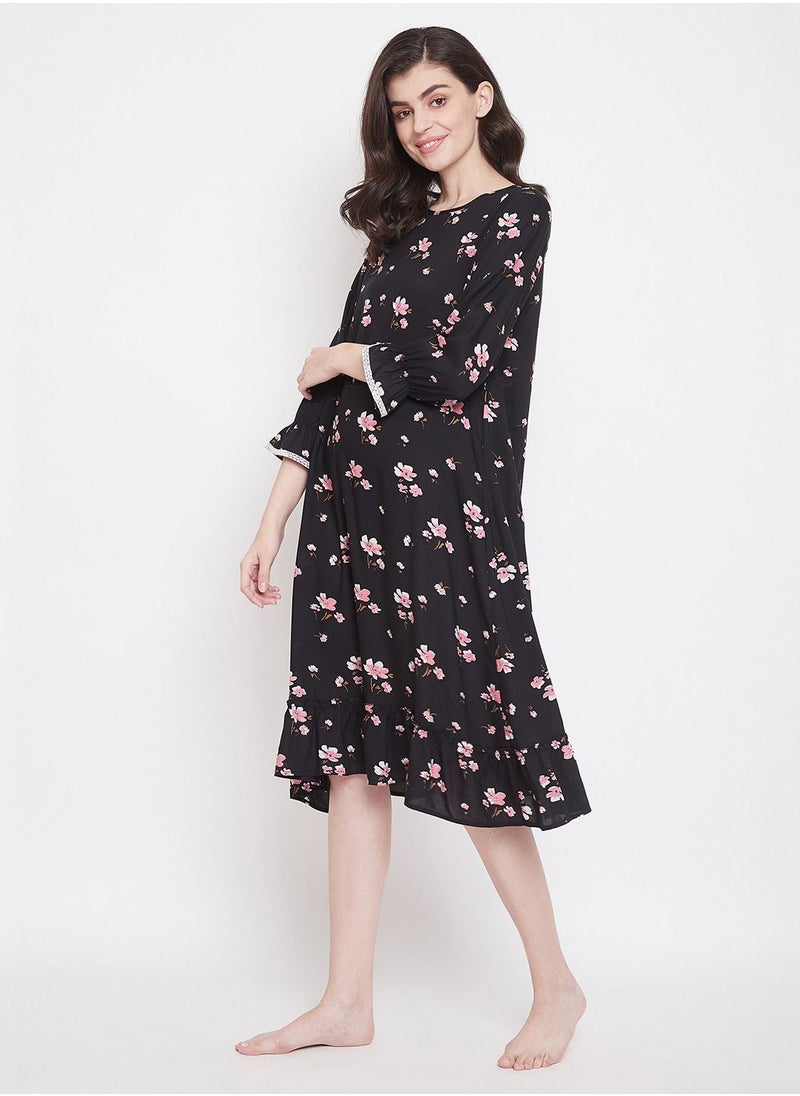 Clovia - Clovia Pretty Florals Mid Length Nightdress In Black - Cotton Rich - Image 1