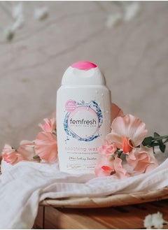 femfresh Femfresh Ultimate Care Soothing Wash - 250ml  - Image 3