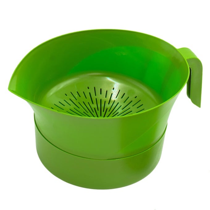 COLANDER FOOD STRAINER KITCHEN SET STRAINS GROUND BEEF BACON GREASE COLANDER SET RINSES PASTA RICE FRUIT VEGETABLES COMES WITH GREASE CONTAINER WITH LID GREEN