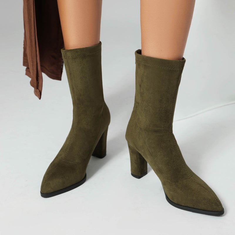 Source Winter Fashion High-Heeled 40-48 Pointed Simple Suede Low-Barrel Boots For Women - Image 3