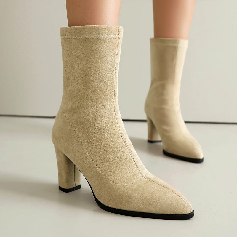 Source Winter Fashion High-Heeled 40-48 Pointed Simple Suede Low-Barrel Boots For Women - Image 2