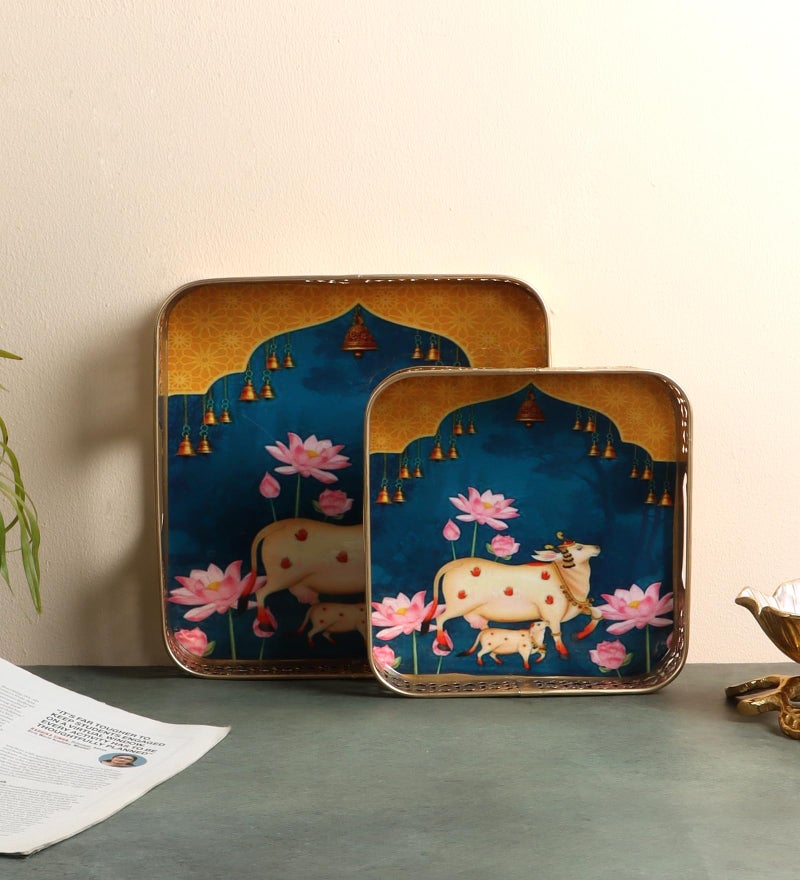 Two Moustaches Square Shaped Cow with Calf Design Serving Tray Set (8 Inches & 10 Inches),Serving Plates for Home, Platters for Tea/Fruits/Snacks, Decorative Pichwai Tray, Multicolored, Pack of 2 - Image 3