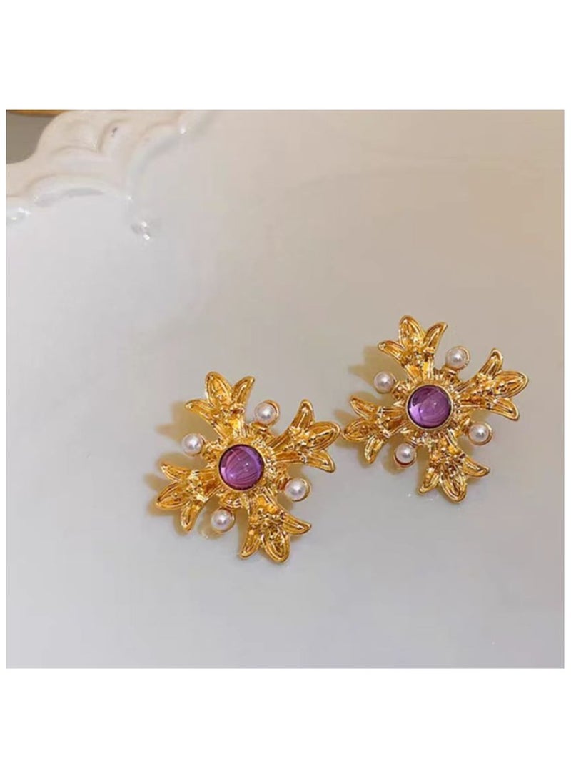 Retro Fashion Versatile Earrings,Small and luxurious earrings Fof Women - Image 1