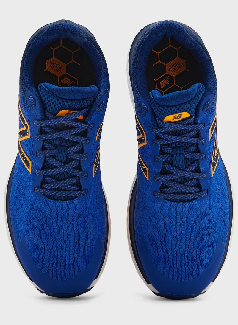 New Balance 680 Sports Trainers