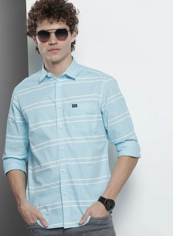شركة المرآب الهندية Men Slim Fit Striped Full Sleeves Spread Collar Casual Shirt