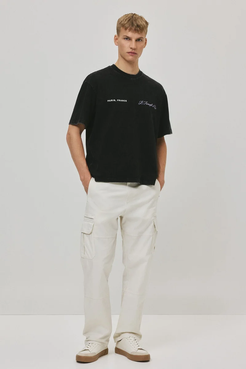 اتش اند ام تي-شيرت واسع مغسول