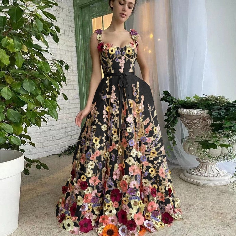 New Independent Station Women'S Three-Dimensional Flower Fashion Embroidered Flower Hip Dress - Image 3