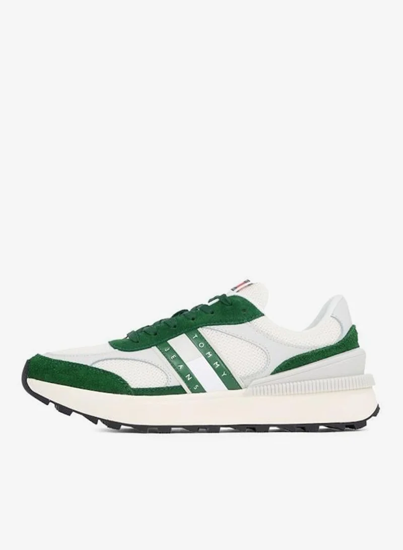 تومي جينز سنيكرز رانر تكنيكال إسنشال