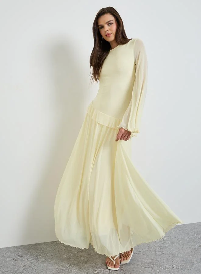 تايك تو Yellow Solid Bell Sleeves Ruffles A-Line Maxi Dress