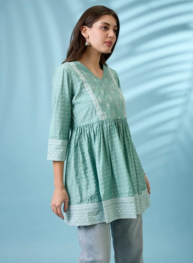 globus Globus Green Ethnic Print Sequined Detail Tunic