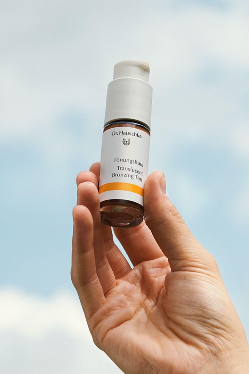 Dr. Hauschka Translucent Bronzing Tint, 0.6 Fl Oz - Image 3