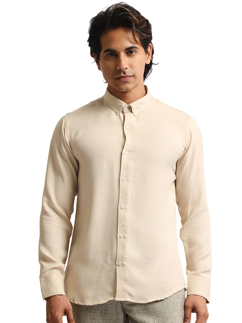 مانياك Maniac Mens Solid collared Neck Full Sleeve Super Twill Fabric Beige Shirt