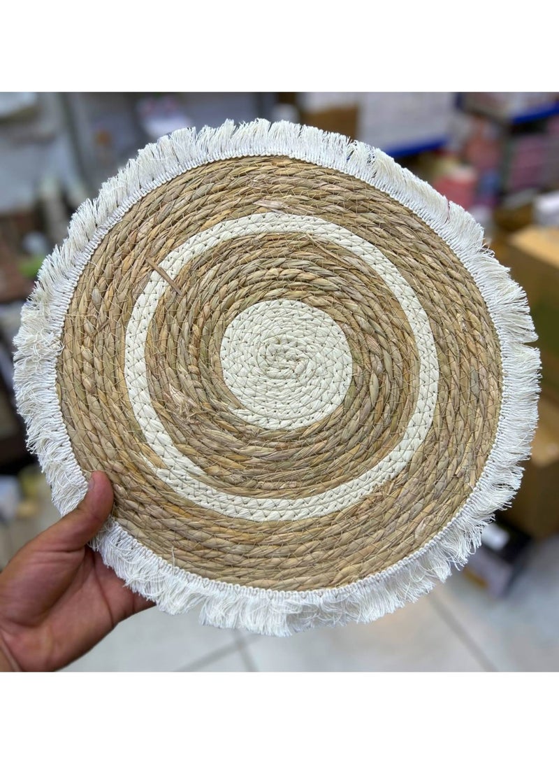 Wicker coaster with handmade fringes - Image 5