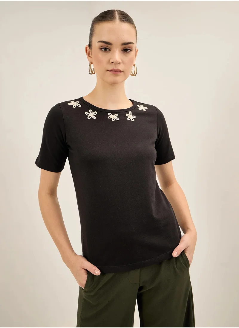سولت اتاير Stylish Round Neckline Top with Elegant Half Length Sleeves and Beautiful Applique Detail in Regular Fit â€“ Perfect for Effortless Everyday Style and Versatile Occasions