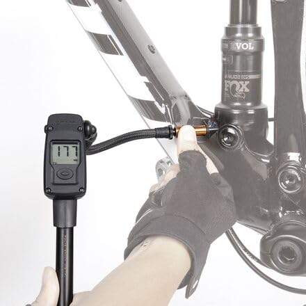 TOPEAK مضخة صدمات رقمية توبيك بوكيت شوك مع مقياس رقمي 300 PSI، موصل ضغط-رايت، وزر تحرير الهواء - Image 4