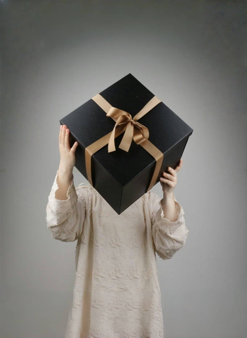 صندوق هدايا كبير 30x30x25cm ، صناديق هدايا سوداء للهدايا ، صندوق عيد ميلاد ، صندوق هدايا ، للتعبئة والتغليف ، عيد الحب ، عيد الأم ، عيد الميلاد ، الذكرى السنوية. - Image 4