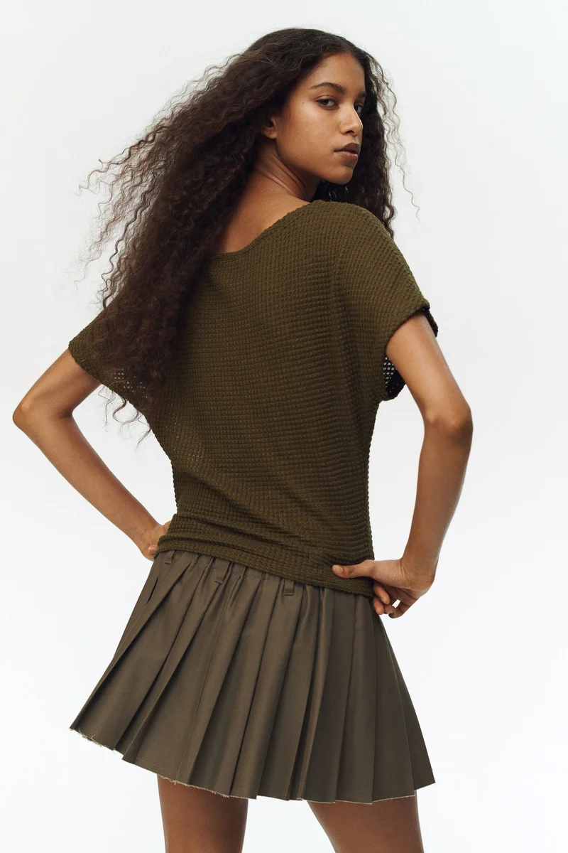 H&M Batwing-sleeved jersey top