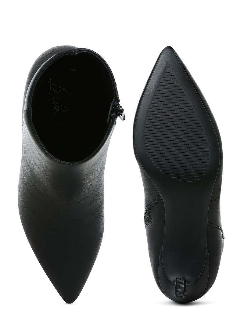 London Rag Women's Faux Leather Ankle Boots in Black - Image 4