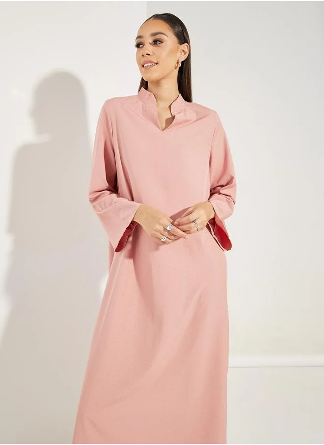 ستايلي Spot Textured Collared Jalabiya
