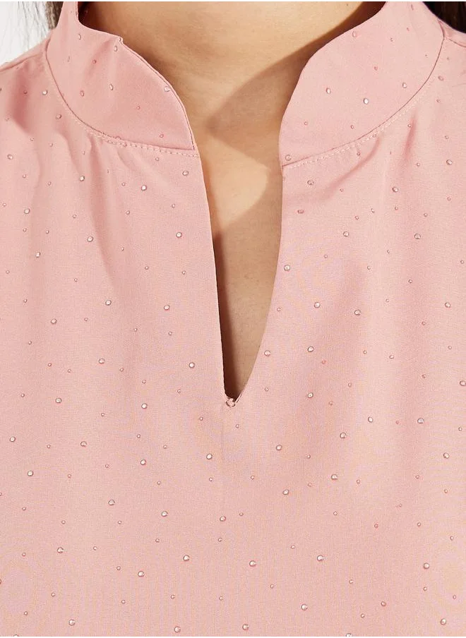 ستايلي Spot Textured Collared Jalabiya