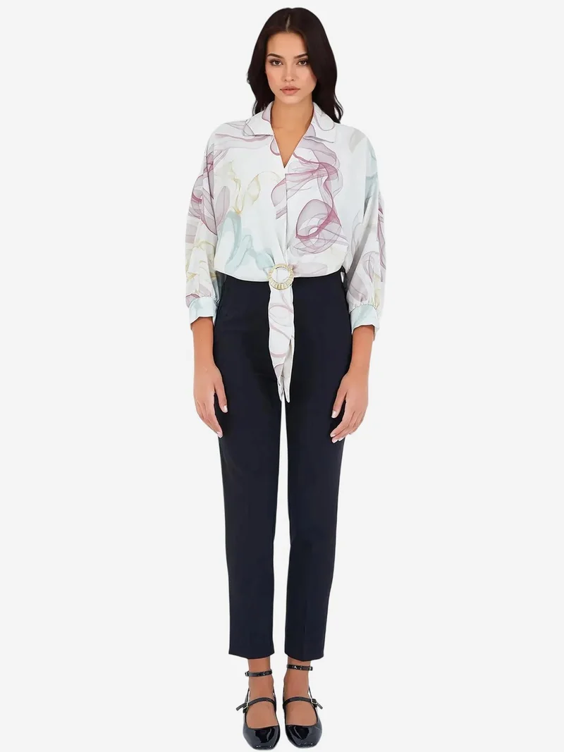 بيغ دارت بلوزة قصيرة مطبوعة من  بتفاصيل بوم بوم