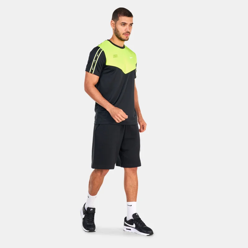 Nike Men's Sportswear Repeat T-Shirt